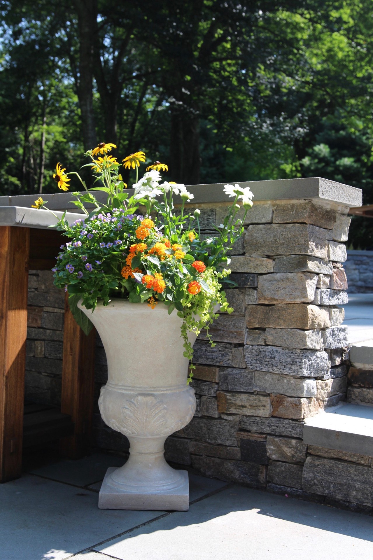 slide 6 of 6, allen + roth Urn 15.25-in W x 15.25-in L White Fiberglass Outdoor Planter, 1 ct