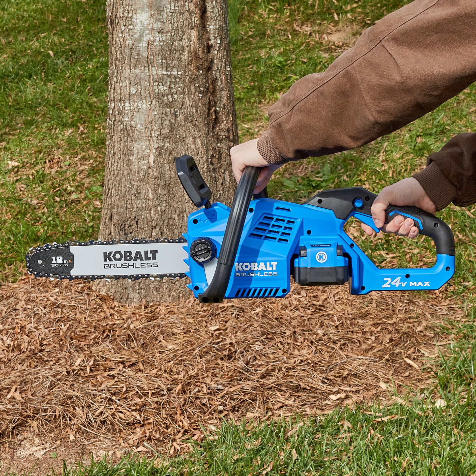 slide 2 of 6, Kobalt 24-volt 12-in Battery 4 Ah Chainsaw Battery Included Charger Included, 1 ct