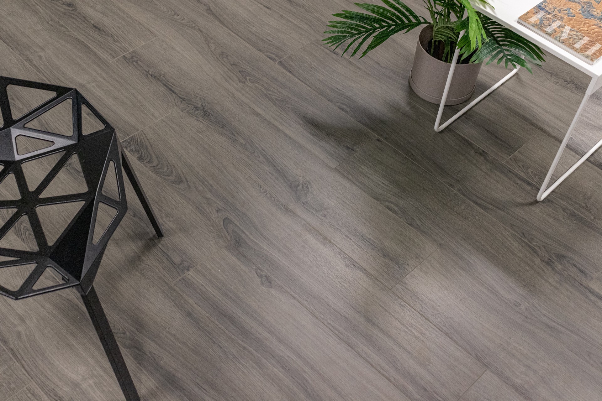 slide 4 of 6, Style Selections Trafford oak 8-mm T x 8-in W x 48-in L Laminate Flooring ( 21.26-sq ft / Carton ), 1 ct