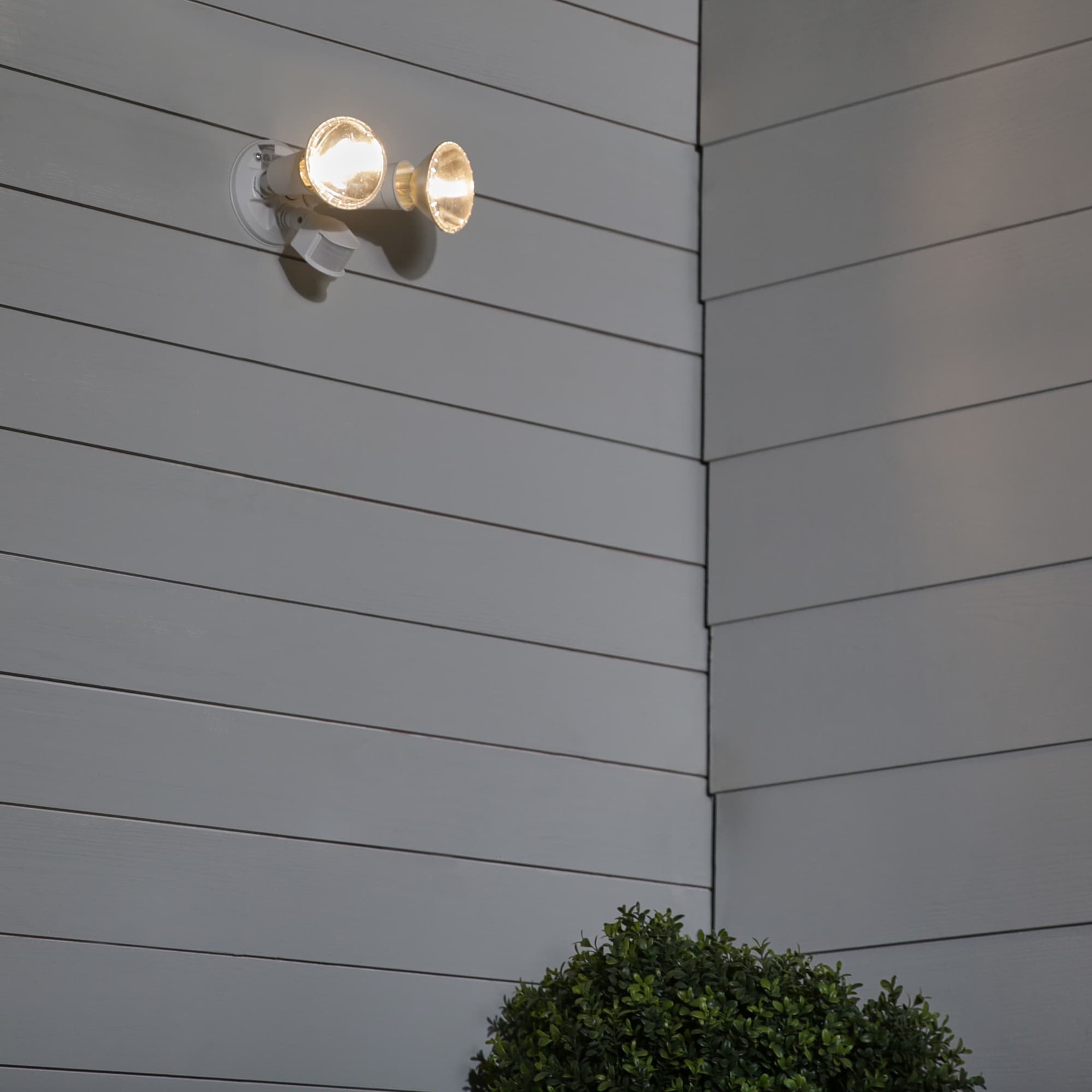 slide 3 of 6, Utilitech 110 -Degree 120 -Wattage Equivalent Hardwired Halogen white 2 -Head Motion-Activated Flood Light with Timer, 1 ct