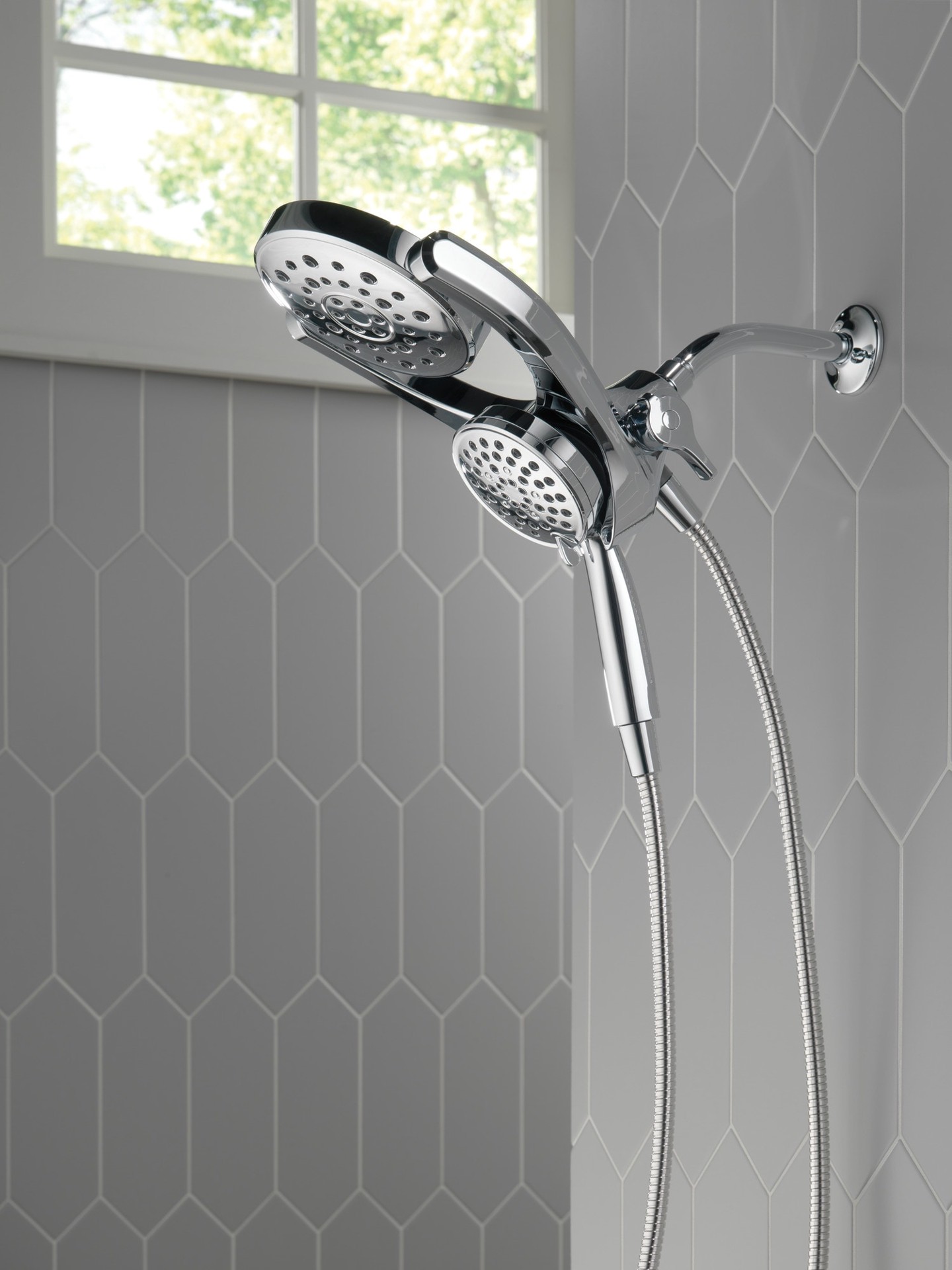 slide 6 of 6, Delta HydroRain 4.0 -Spray Chrome 6-in Round Rain Shower Head with Handheld Combo 2.5 GPM, 1 ct