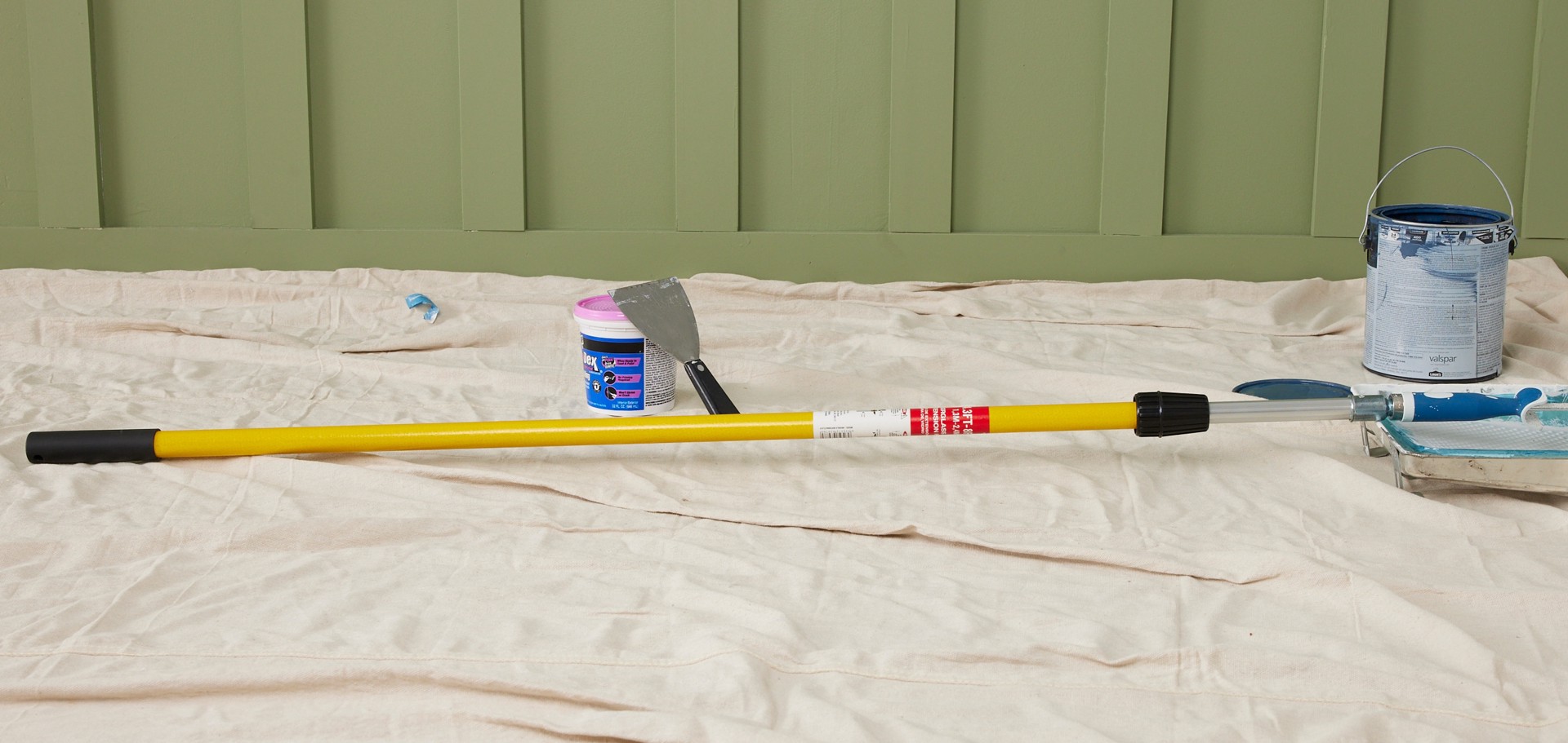 slide 4 of 6, Project Source 4-ft to 8-ft Telescoping Fiberglass Extension Pole, 1 ct