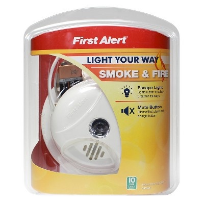 slide 1 of 1, First Alert SA304CN3 Smoke Alarm with Escape Light, 1 ct