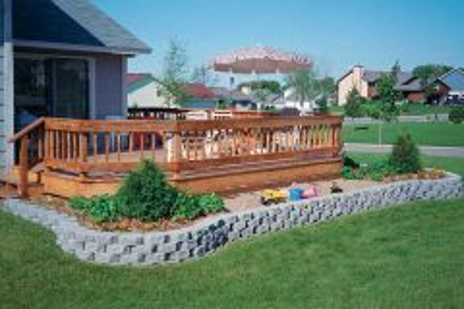 slide 6 of 6, 4-in H x 12-in L x 7-in D Gray Splitface Concrete Retaining wall block, 1 ct