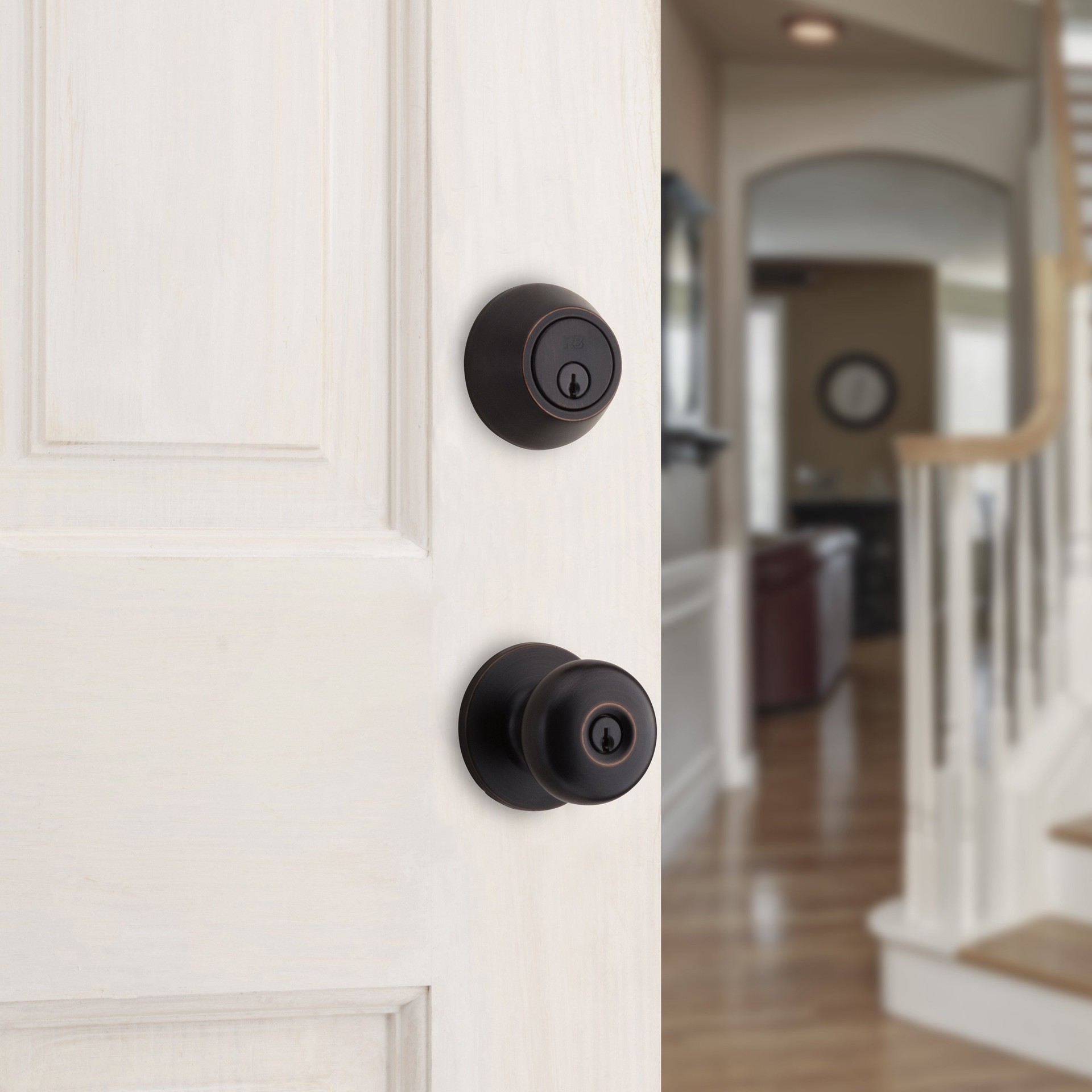 slide 4 of 6, RELIABILT Baron Antique Bronze Exterior Single-Cylinder Deadbolt and Keyed Entry Door Knob Combo Pack, 1 ct