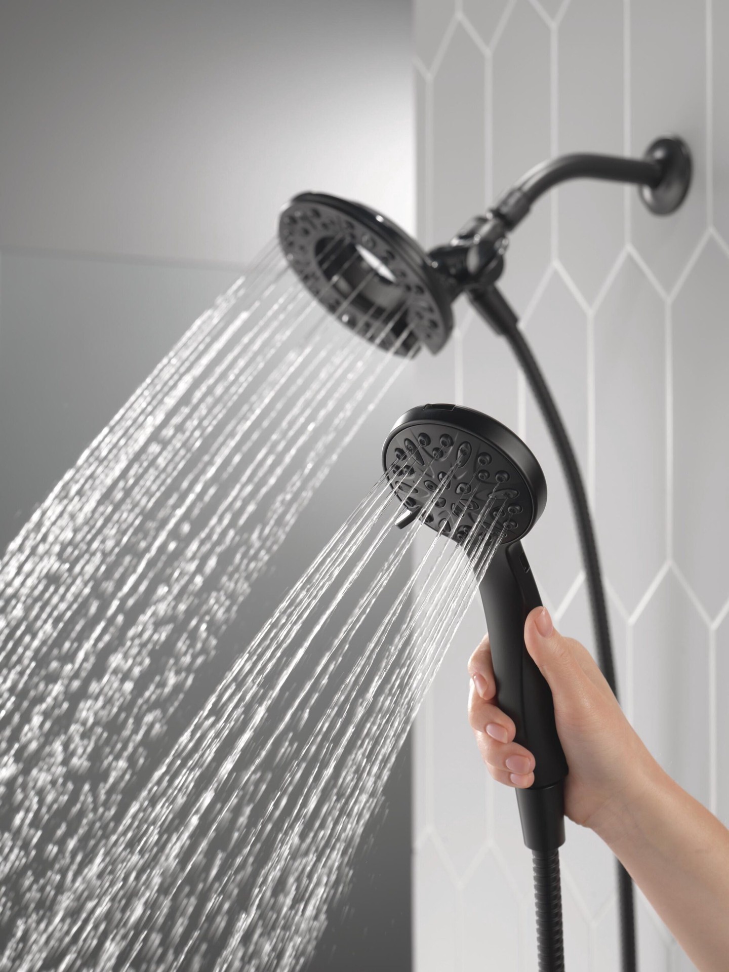 slide 2 of 6, Delta In2ition 4.0 -Spray Matte Black 6-in Round Shower Head with Handheld Combo 2.5 GPM, 1 ct