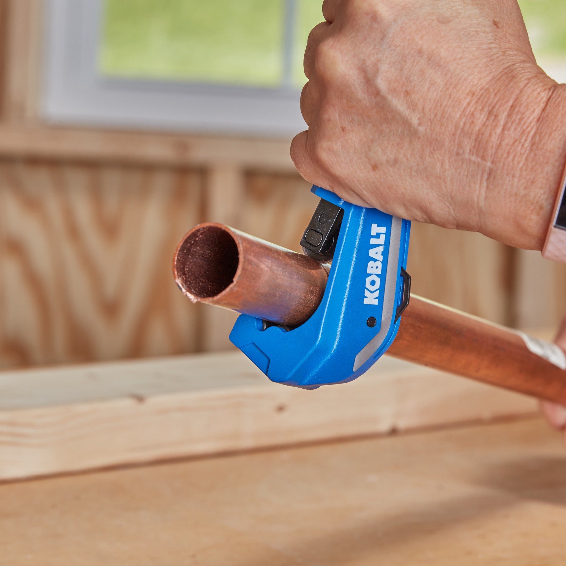 slide 3 of 6, Kobalt Enclosed Feed 1-1/8-in Copper tube cutter, 1 ct