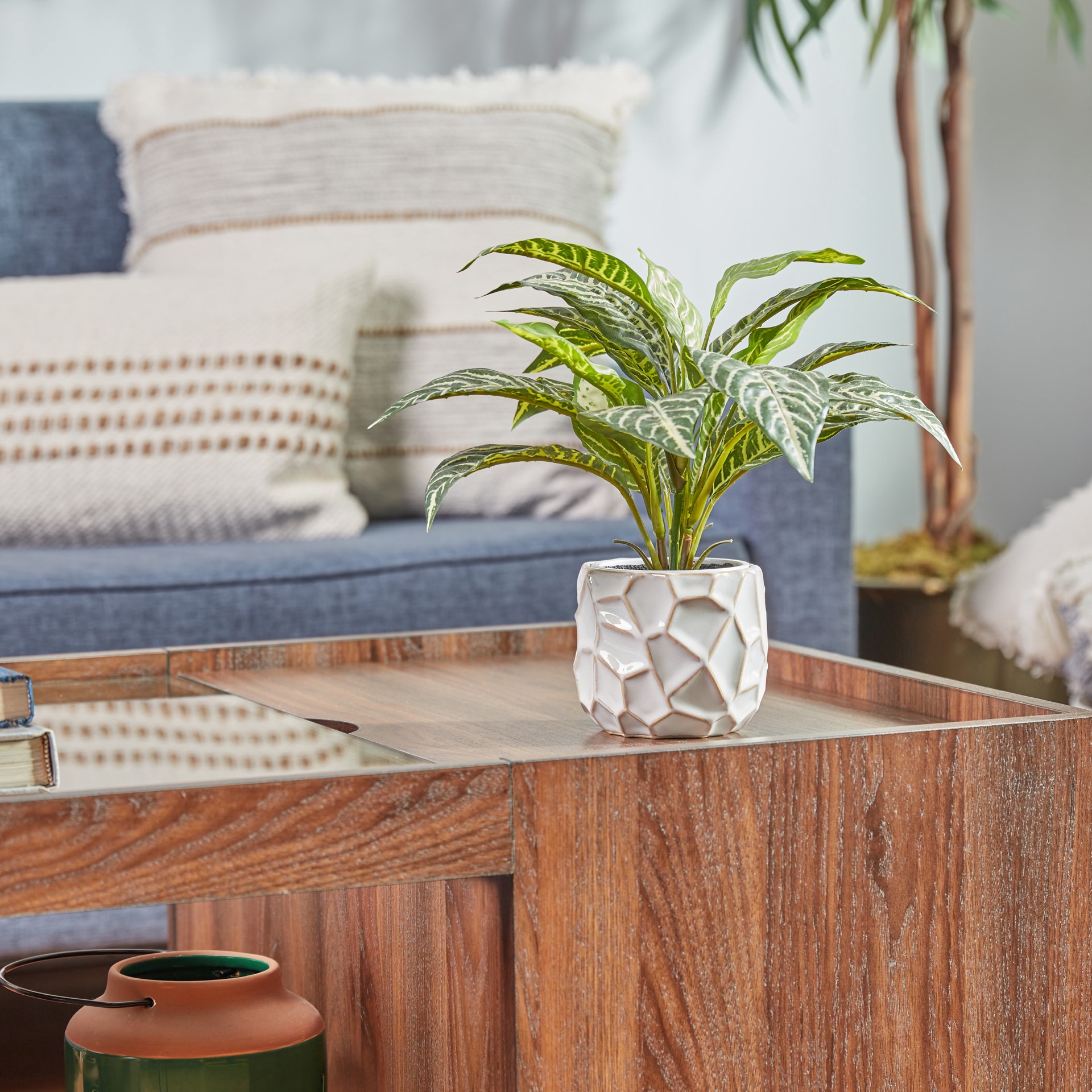 slide 4 of 6, allen + roth Round 3.94-in W x 4-in L White Ceramic Indoor Planter, 1 ct