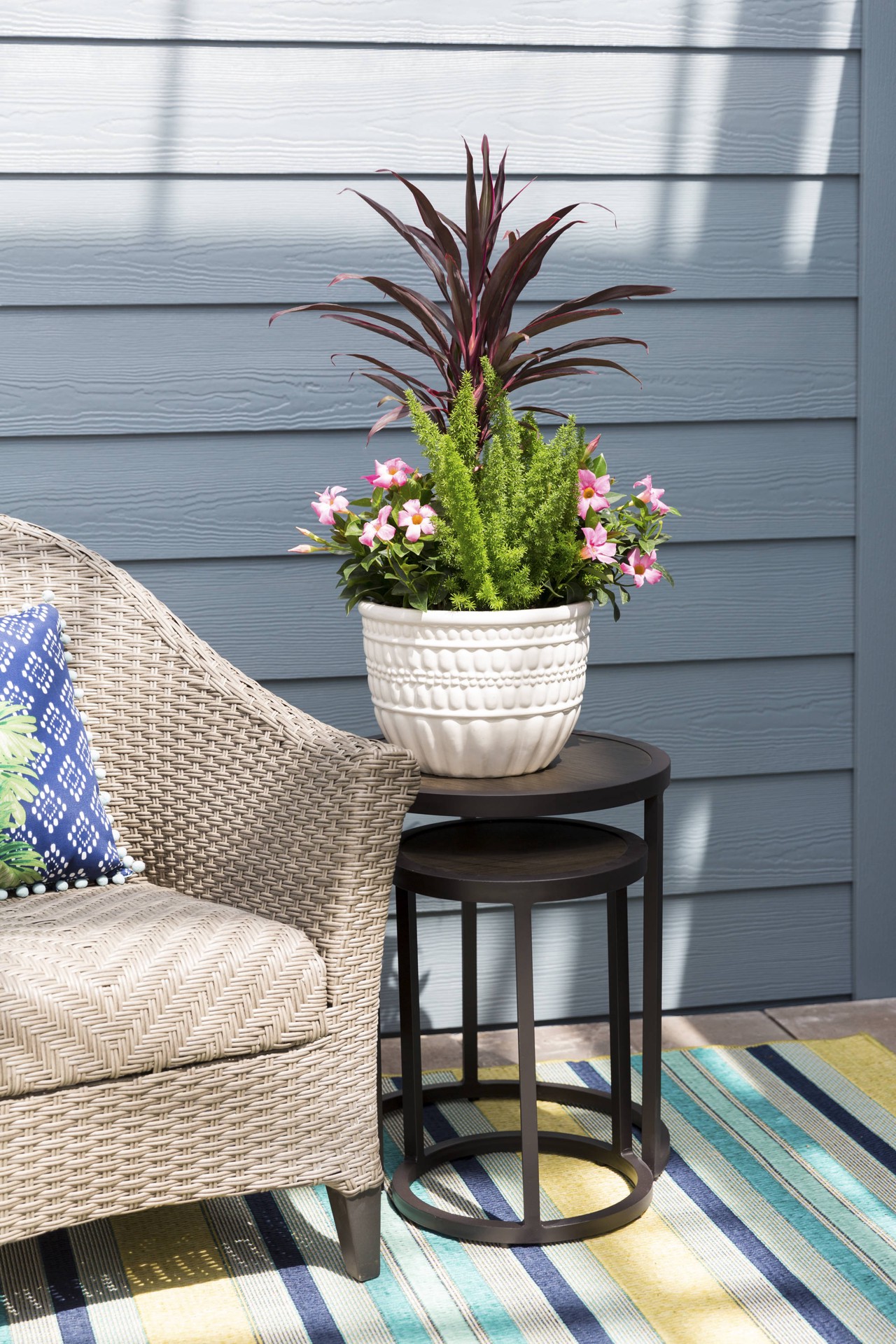 slide 4 of 4, Lowe's Mixed Annuals Combinations Feature Shrub in 1.50 -Gallon Pot 1 -Pack with Multicolor Blooms, 1 ct