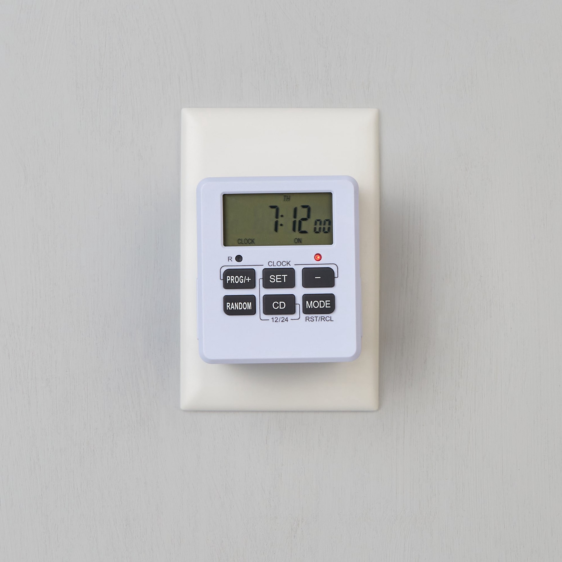 slide 2 of 6, Utilitech 15 -Amps 125-volt Indoor 2 -Outlet Countdown Digital Lighting Timer, 1 ct