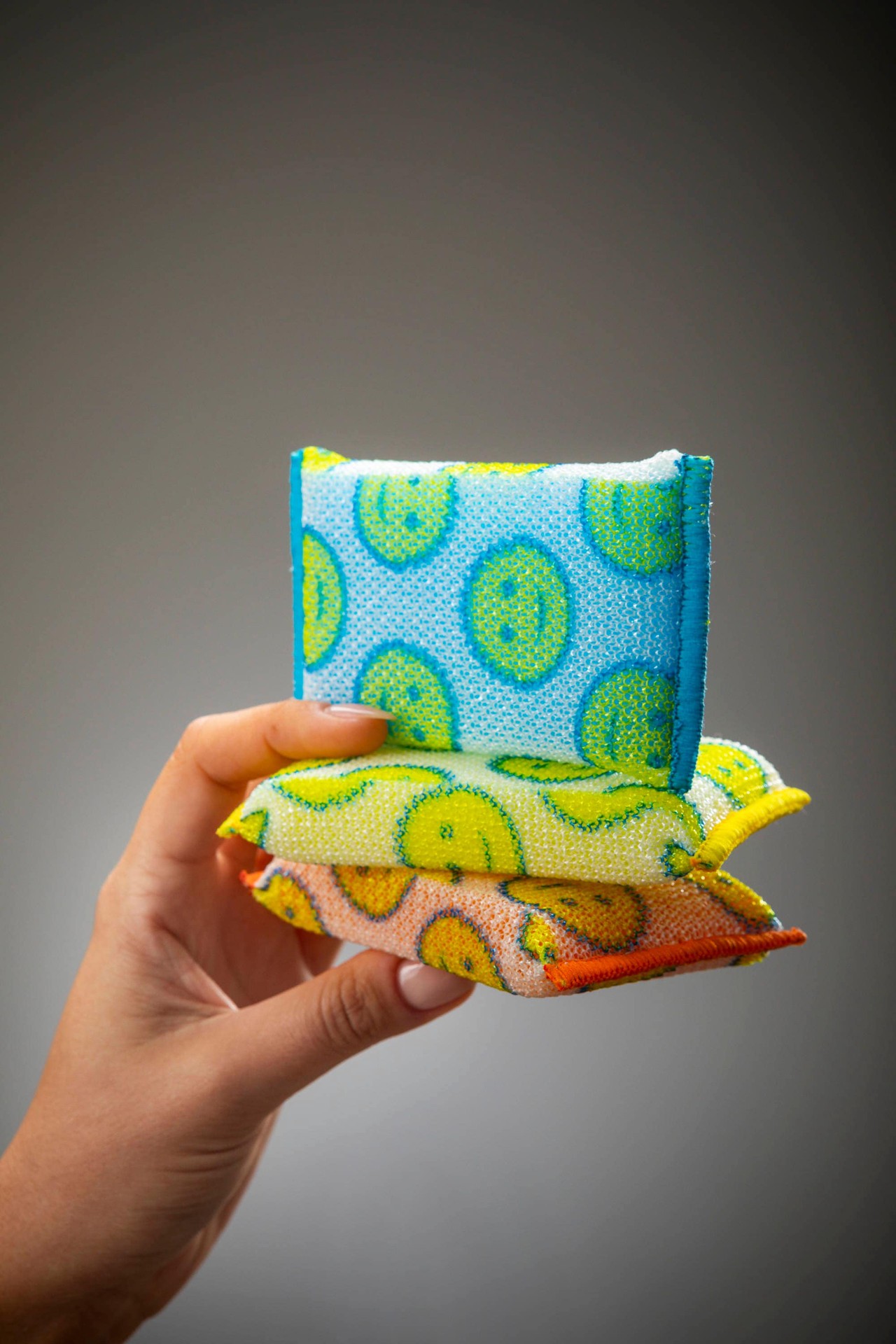 slide 6 of 6, Scrub Daddy Scour Daddy Polymer foam Scouring pad 3 -Pack, 1 ct