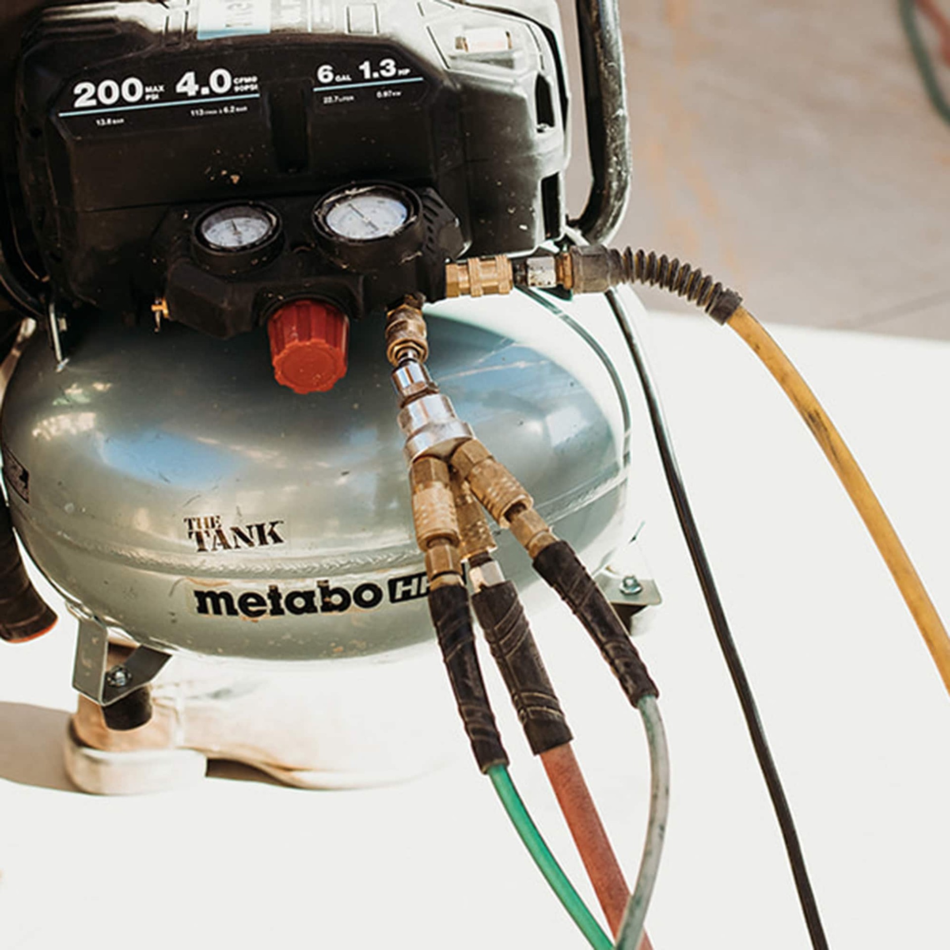 slide 4 of 6, Metabo HPT 3 Way Air Splitter, 1 ct