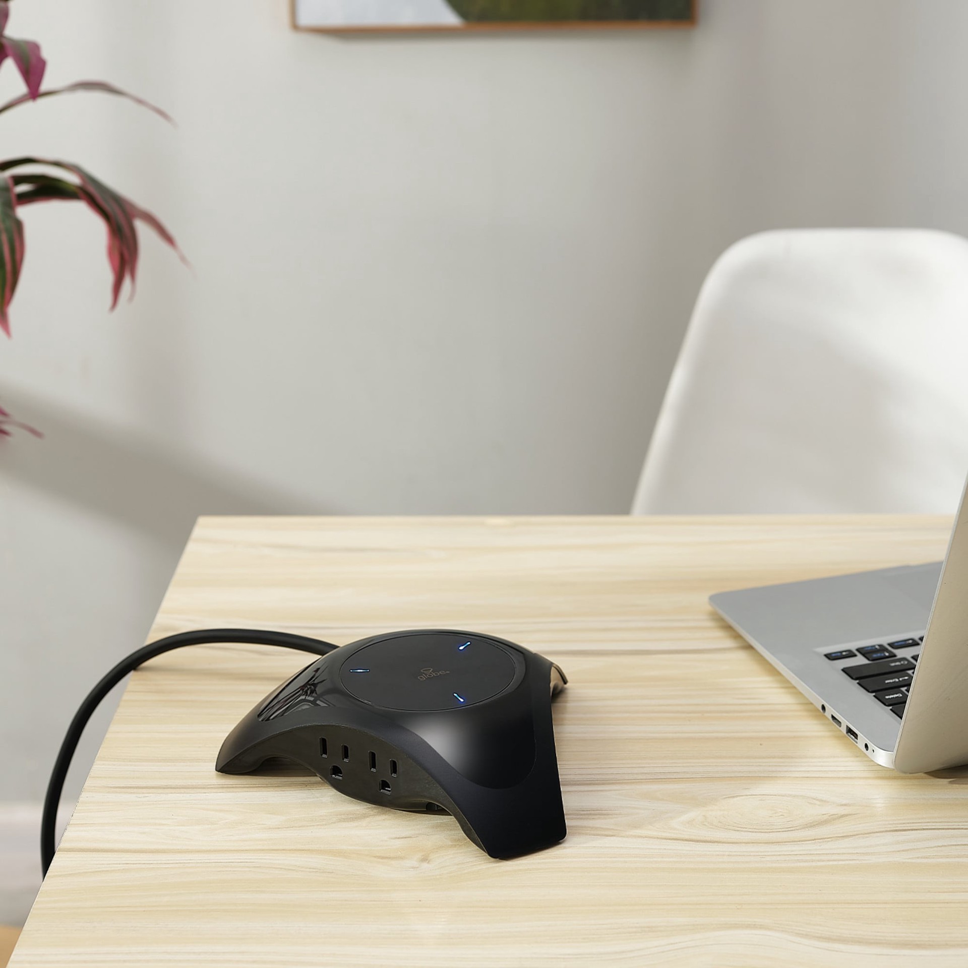 slide 3 of 6, Globe Electric 6-ft 2 -Outlet 450 Joules 1875 -Watts Black Indoor Various receptacles Surge Protector, 1 ct