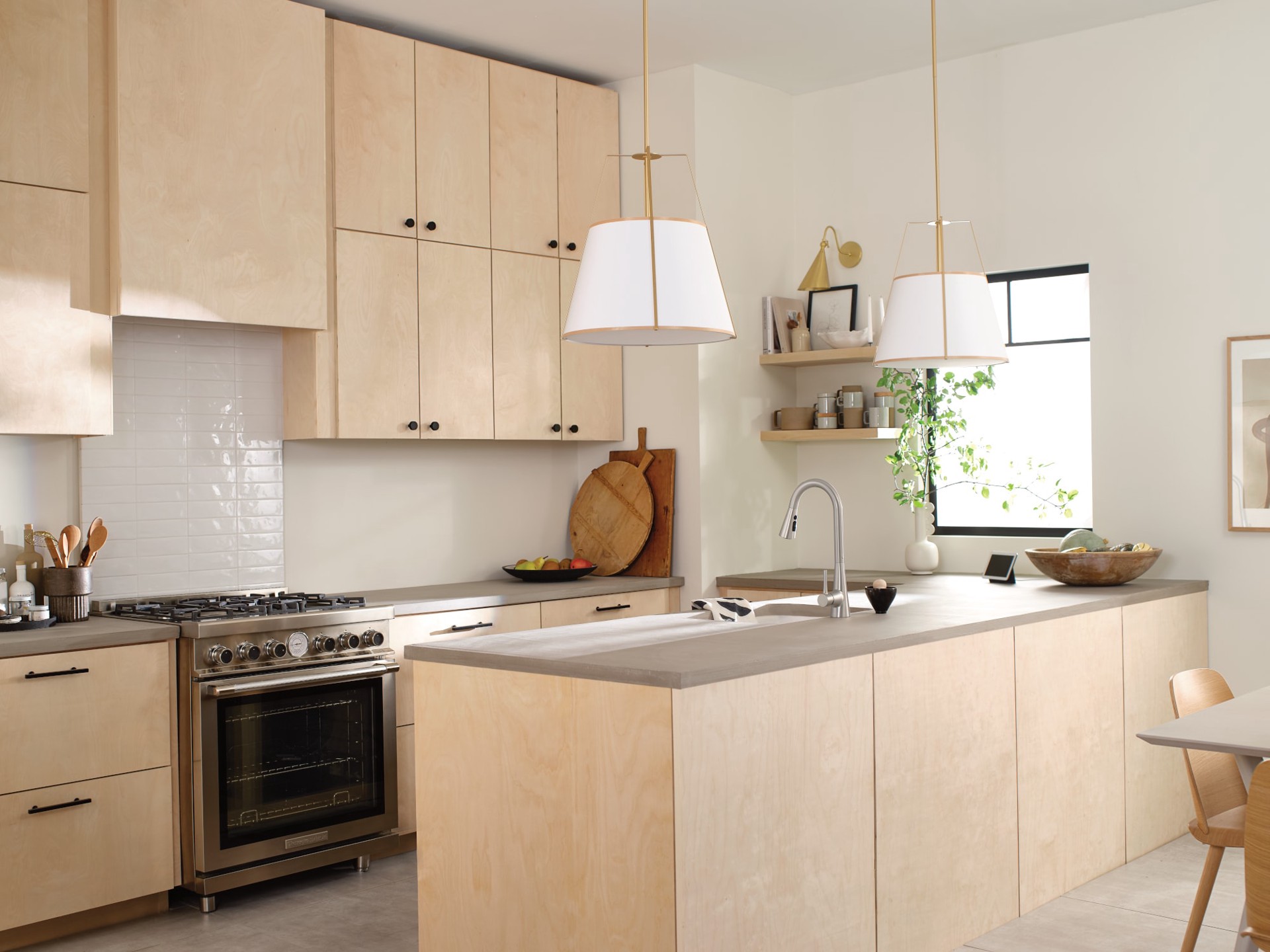 slide 2 of 6, Moen Sarai Spot Resist Stainless Single Handle Deck-mount Voice Activated Pull-down Kitchen Faucet, 1 ct