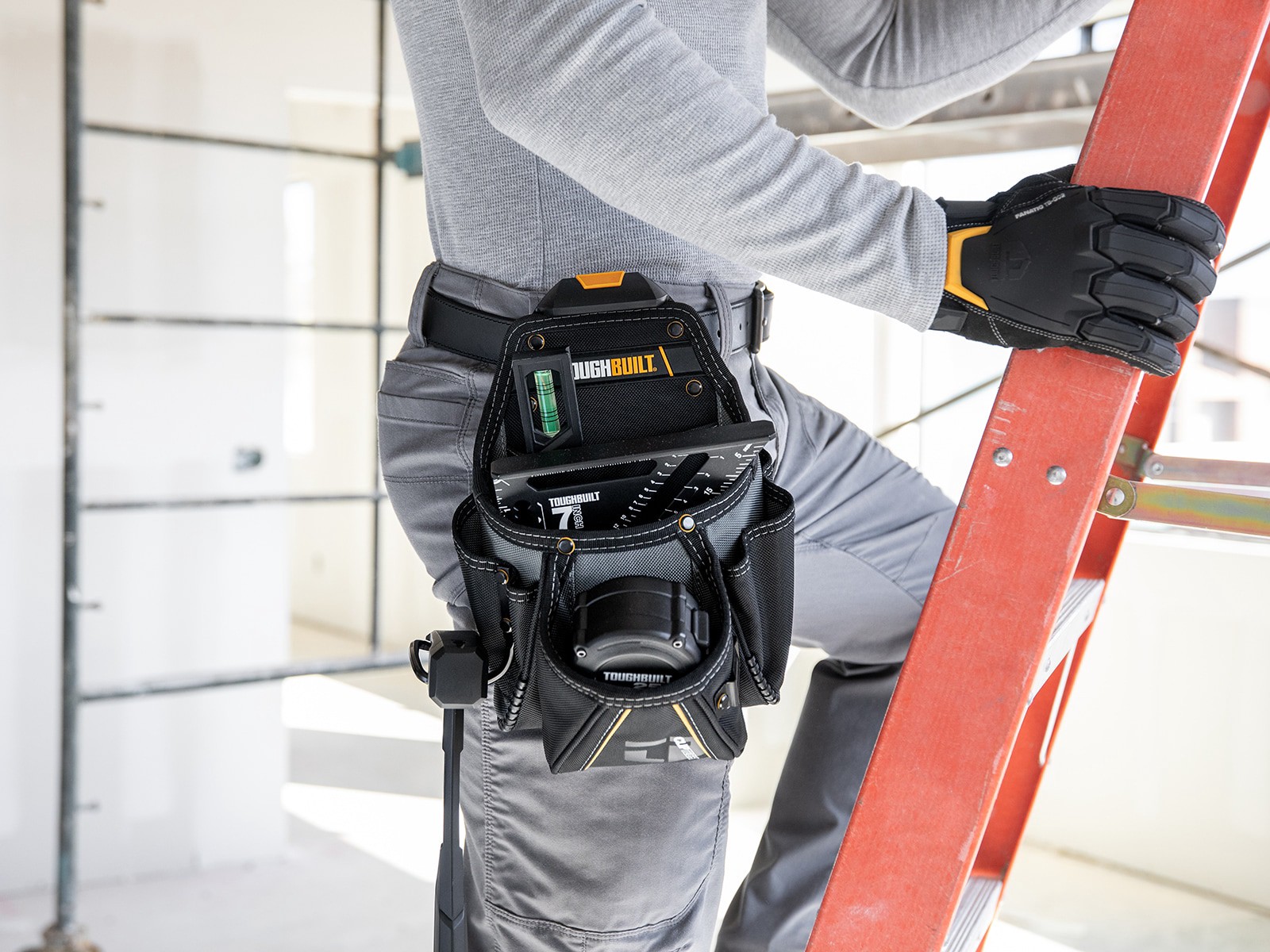 slide 3 of 6, TOUGHBUILT Builder Polyester General construction Tool Pouch, 1 ct