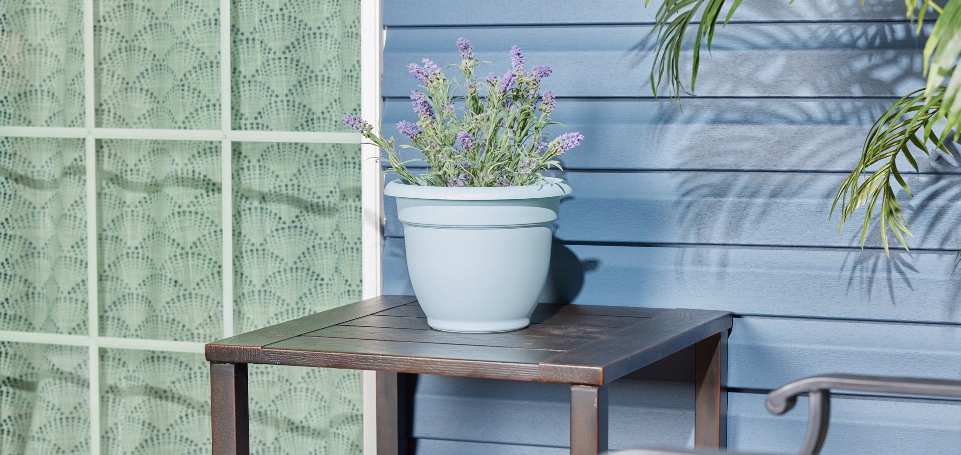 slide 3 of 6, Bloem Round 11.0-in W x 11.0-in L Blue Plastic Indoor/Outdoor Self Watering Planter, 1 ct