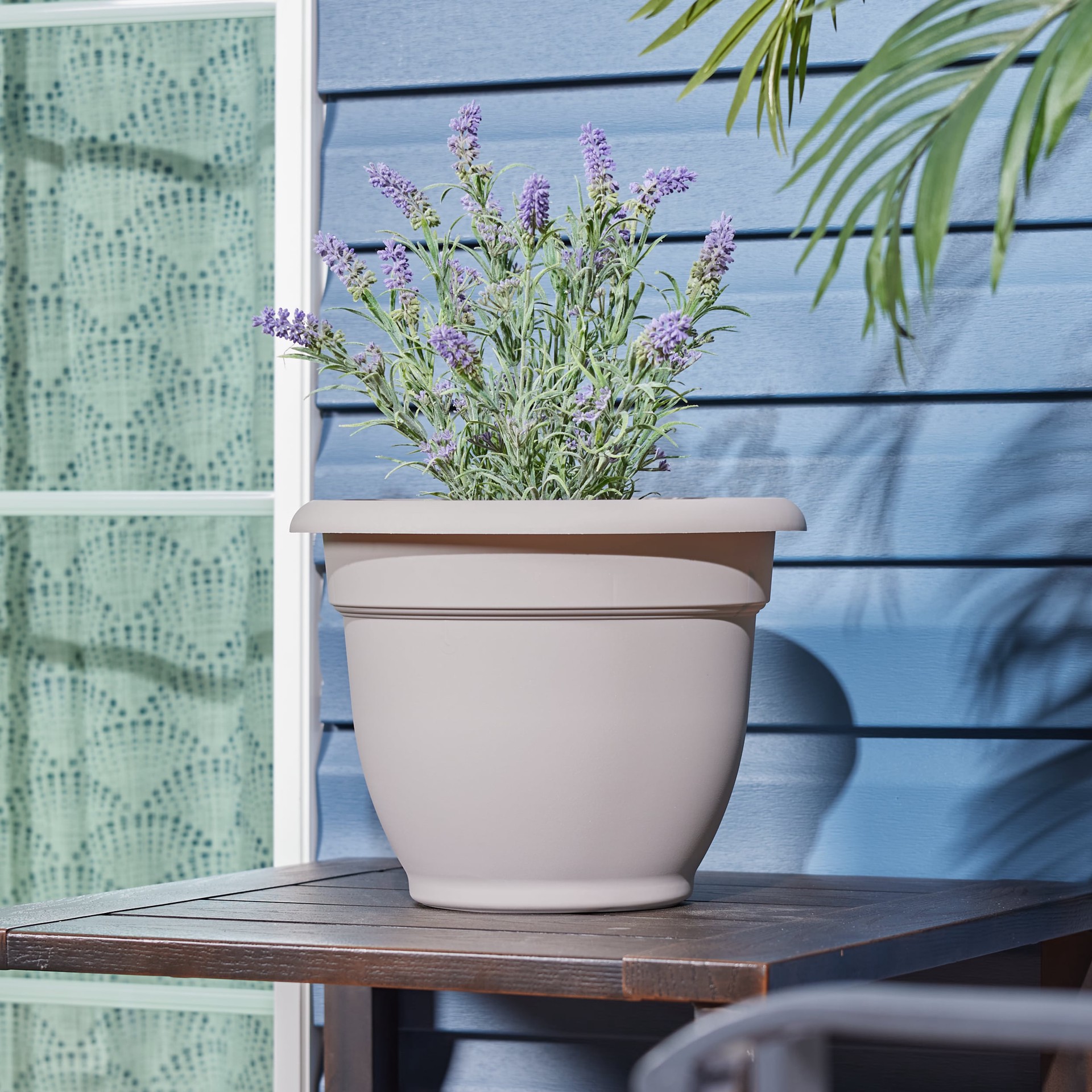 slide 3 of 6, Bloem 13-in W x 10.25-in H Brown Plastic Traditional Indoor/Outdoor Planter, 1 ct