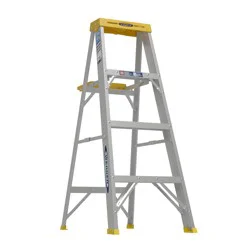 Werner 300 4-ft ( 8-ft Reach Height ) Aluminum Type 1 - 250 lbs. Load Capacity Step ladder