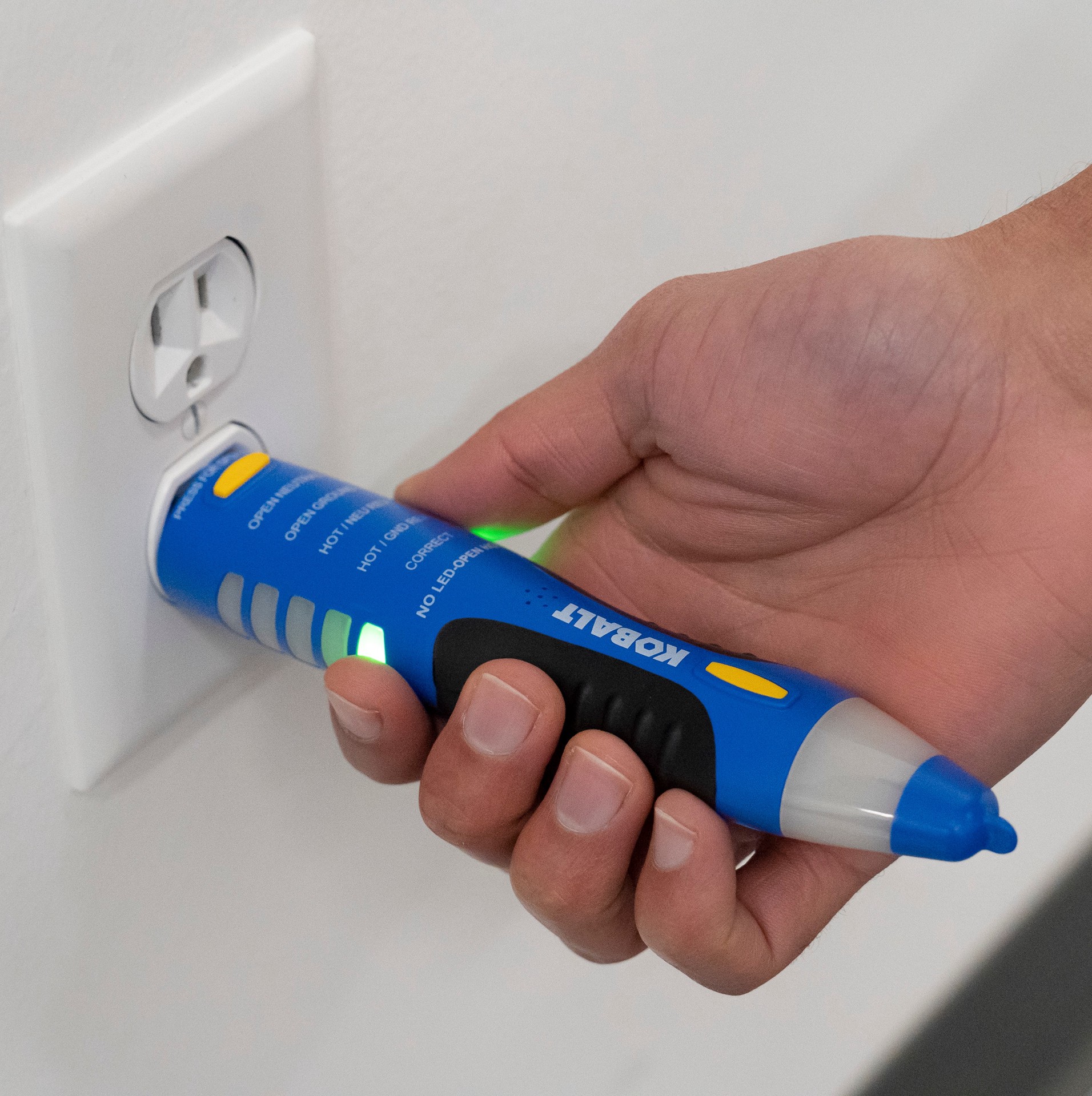 slide 6 of 6, Kobalt Analog Display Voltage tester 250 Amp 1000 -Volt, 1 ct