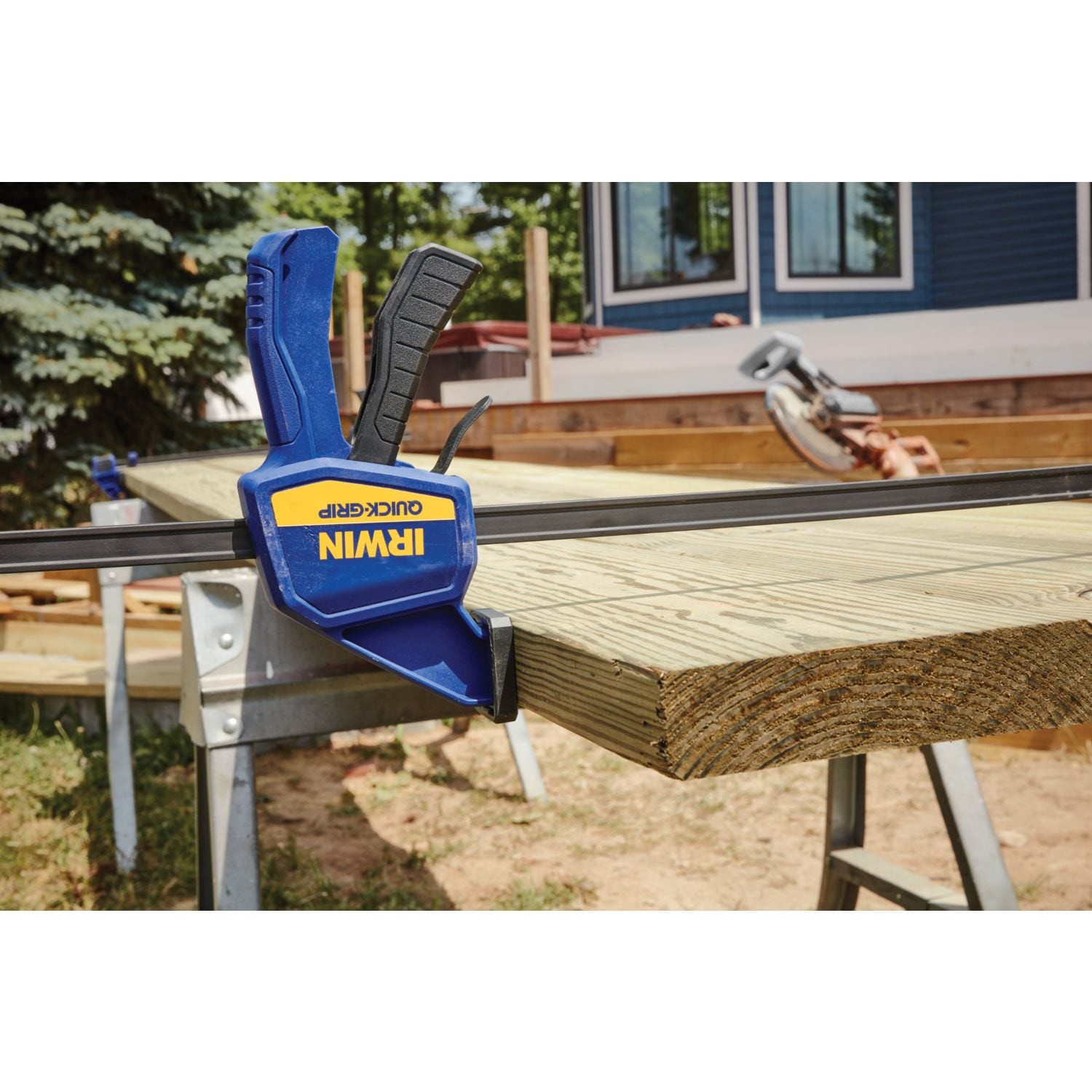 slide 4 of 6, IRWIN QUICK-GRIP 36-in Medium-Duty One Handed 300.0-lb Bar Clamp, 1 ct