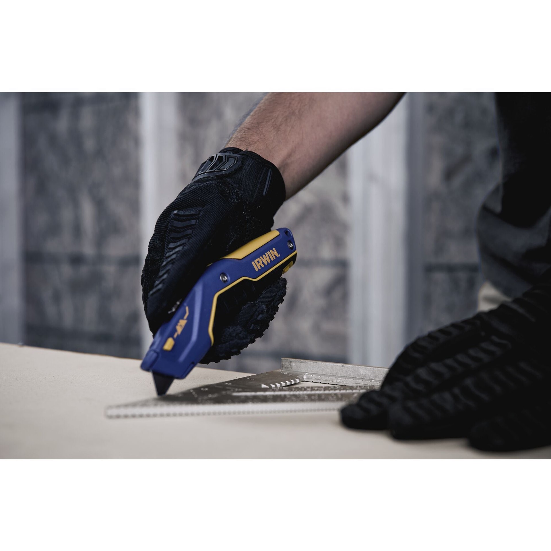 slide 6 of 6, IRWIN 3/4-in 1 -Blade Retractable Utility Knife with On Tool Blade Storage, 1 ct