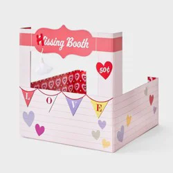 Kissing Booth House Cat Scratcher - Boots & Barkley™