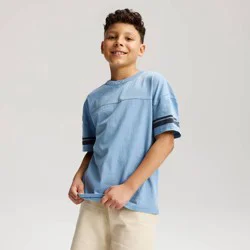 Boys' Short Sleeve Washed T-Shirt - Cat & Jack™ Blue XS