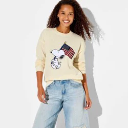 Women's Peanuts Snoopy Flag Graphic Pullover Sweater - Ivory XS