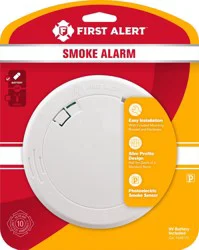 First Alert Battery Operated 9V Photoelectric Slim Round Smoke Alarm, 1 ct