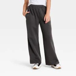 Girls' Wide Leg Fleece Sweatpant - art class™ Charcoal Gray M
