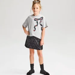 Girls' Short Sleeve Oversized Bow Graphic T-Shirt - Cat & Jack™ Heather Gray S