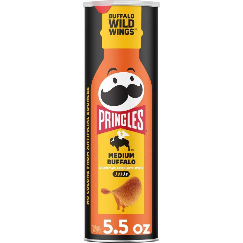 slide 1 of 7, Pringles Buffalo Wild Wings Medium Buffalo Crisps Chips - 5.5oz, 5.5 oz