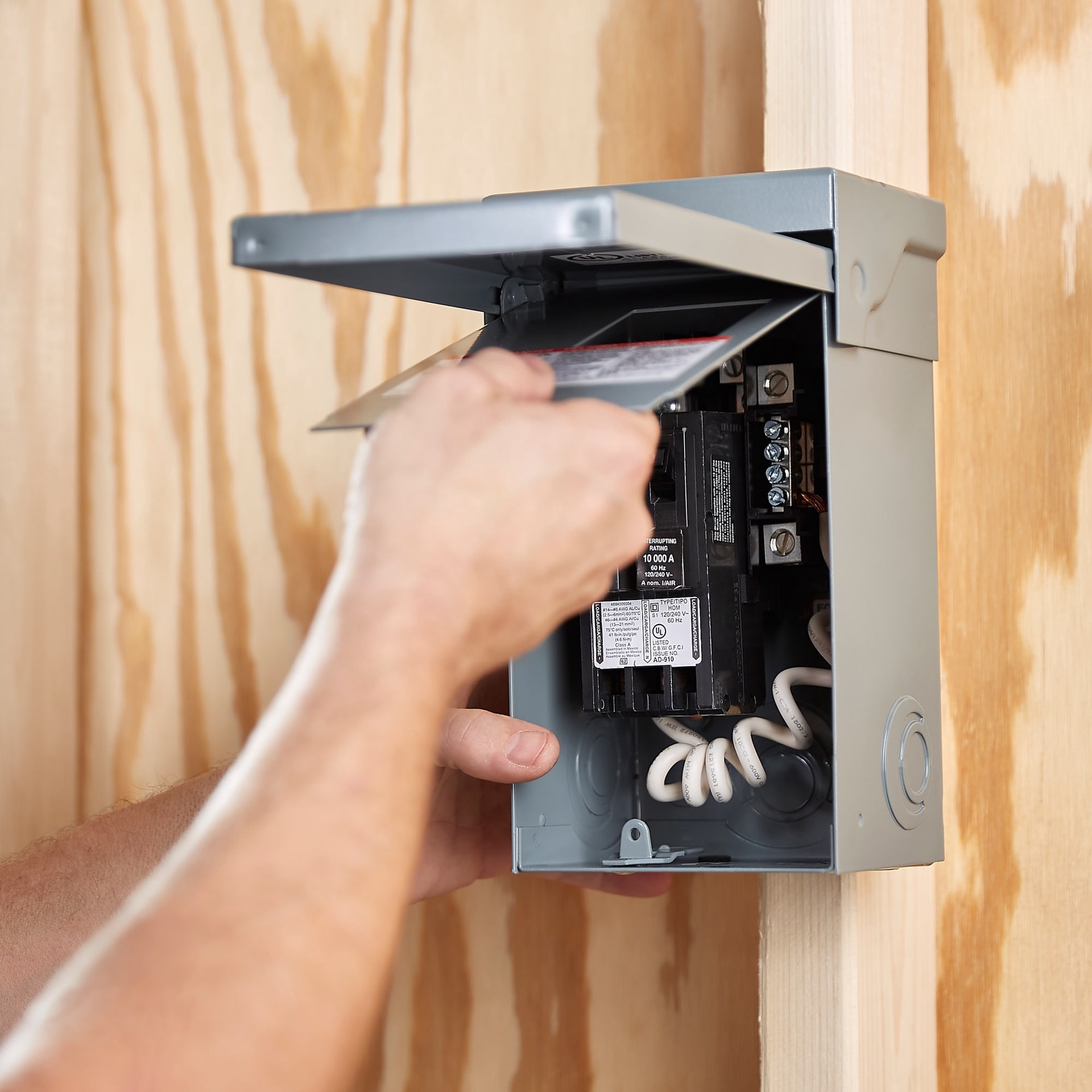slide 3 of 6, Square D 50.0 Amp Single phase (120V/240V) Non-fusible Outdoor Light-duty Enclosed circuit breaker Disconnect, 1 ct