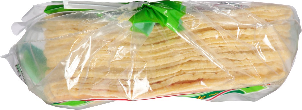 slide 3 of 14, La Banderita Street Taco Taqueria Style Corn Tortillas 20 ea, 9.2 oz