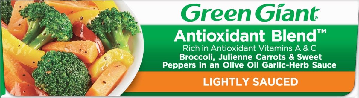 slide 9 of 9, Green Giant Simply Steam Antioxidant Blend, Lightly Sauced Frozen Vegetables, 7 OZ, 7 oz