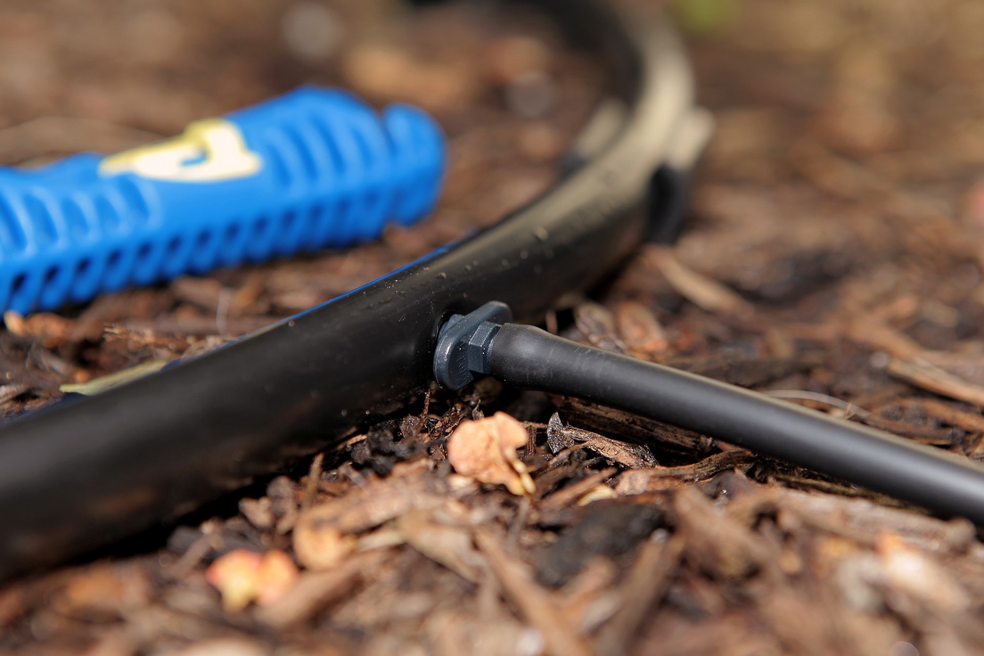 slide 4 of 5, Mister Landscaper 0.5 GPH Drip Irrigation Dripper 5 -Pack, 1 ct