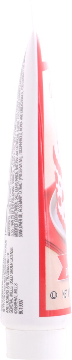 slide 3 of 12, Betty Crocker Red Decorating Icing 4.25 oz, 4.25 oz