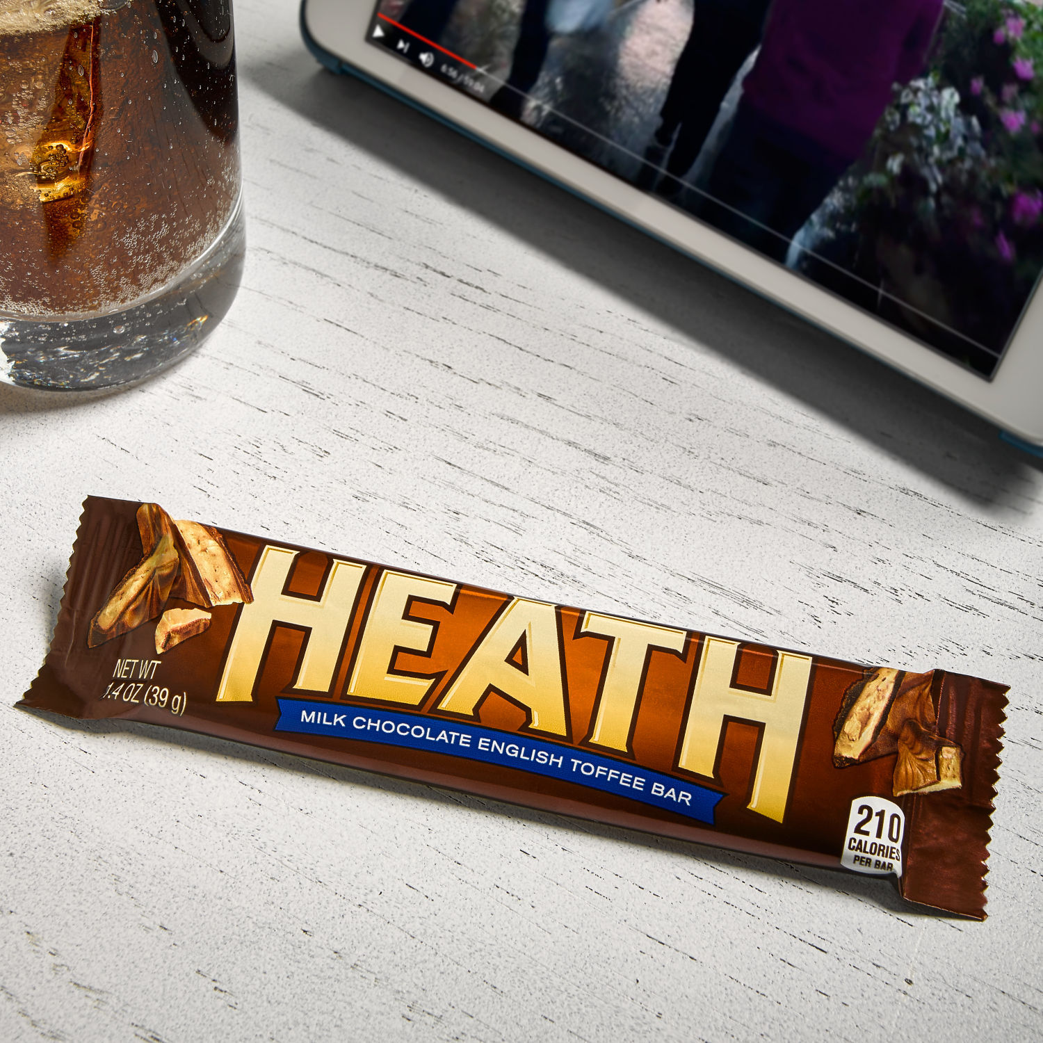 slide 5 of 6, Heath Chocolatey English Toffee Candy Bar, 1.4 oz, 1.4 oz