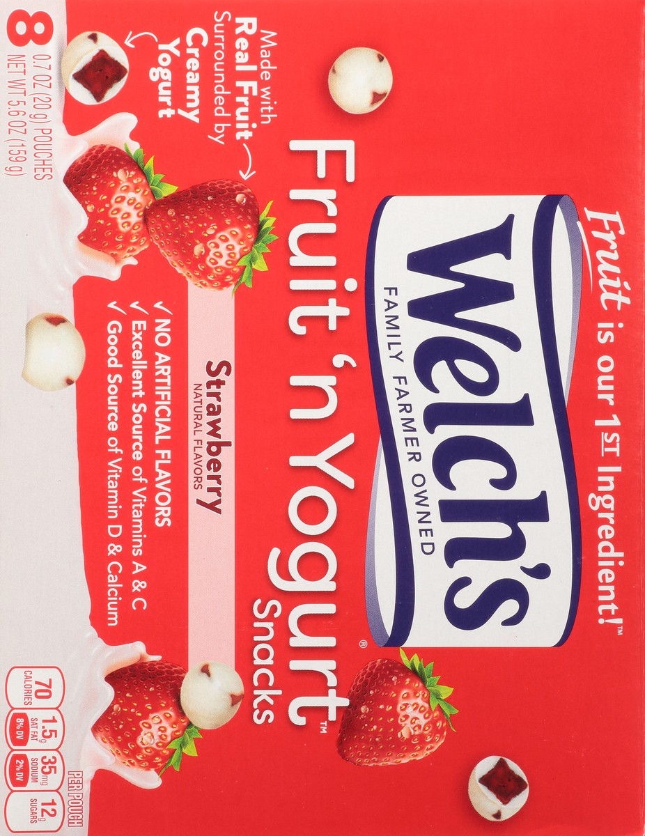 slide 9 of 9, Welch's Fruit & Yogurt Strawberry, 8 ct