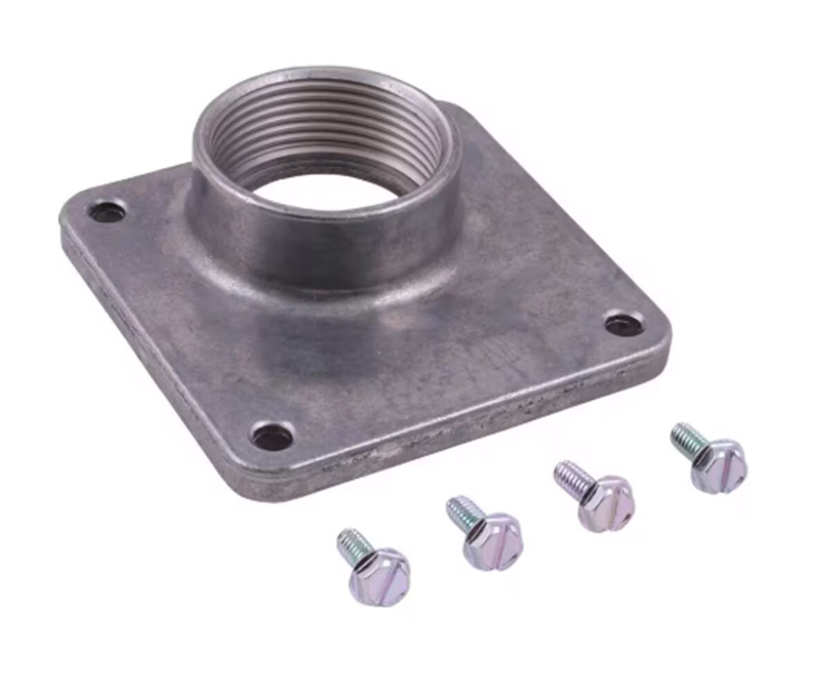 slide 4 of 4, GE 1.5-in Hub, 1 ct