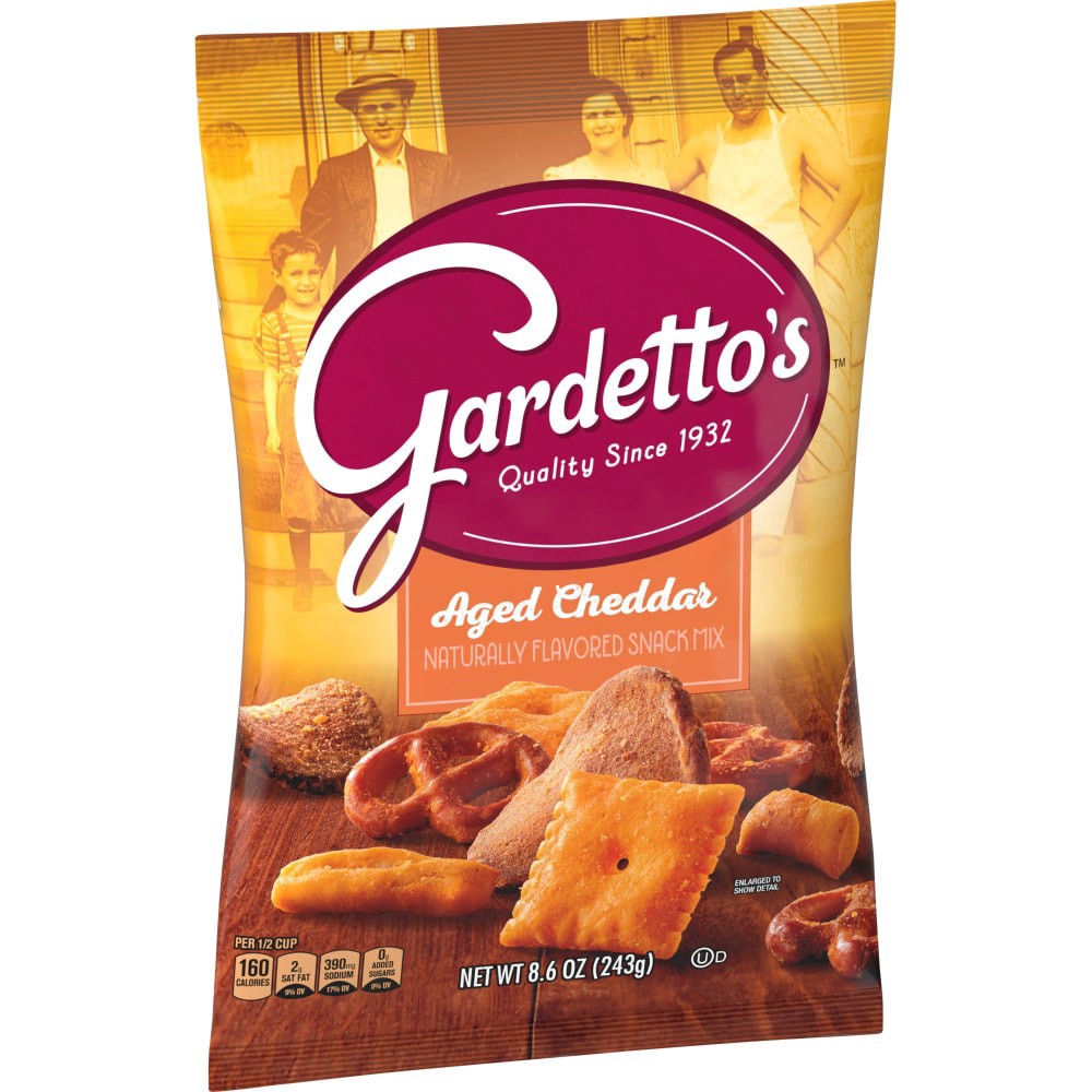 slide 2 of 3, Gardetto's Aged Cheddar Naturally Flavored Snack Mix, 8.6 oz