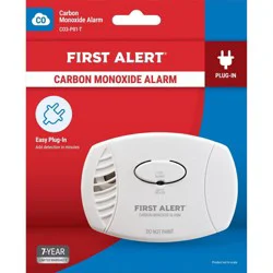 First Alert CO605 Plug-in Carbon Monoxide Detector with Battery Backup: 9-Volt Alkaline, No Hardwired Installation Needed