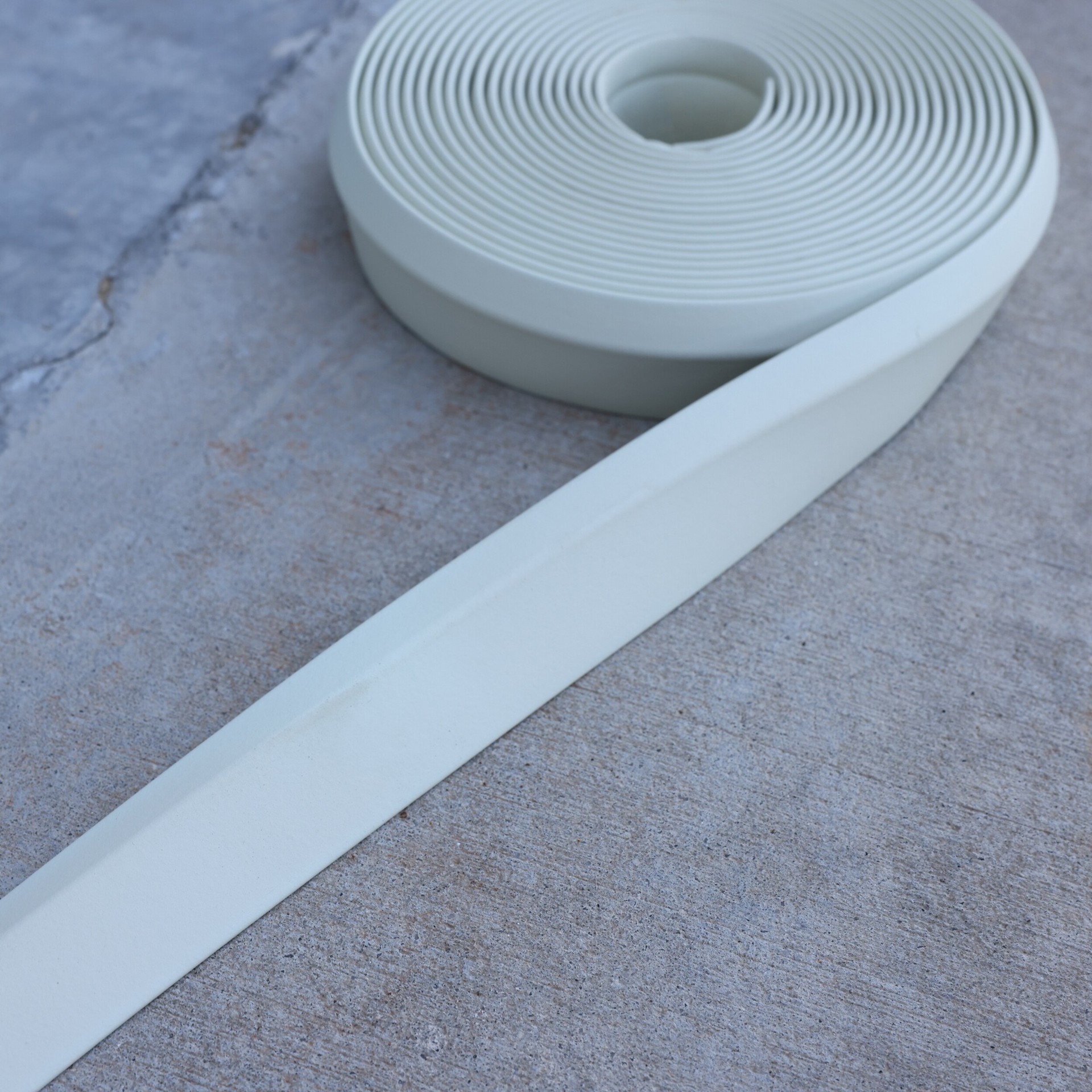 slide 6 of 6, Frost King 30-ft x 1-1/2-in x 1-3/4-in Black Vinyl Garage Weatherstrip, 1 ct