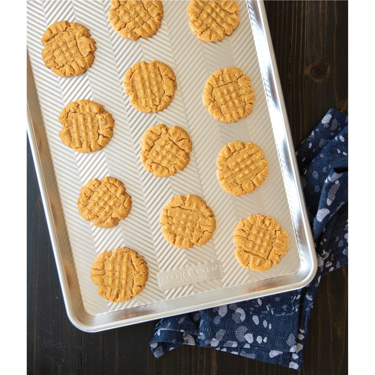 slide 2 of 2, NORDIC WARE Nordicware Prism Bakers Half Sheet, 1 ct