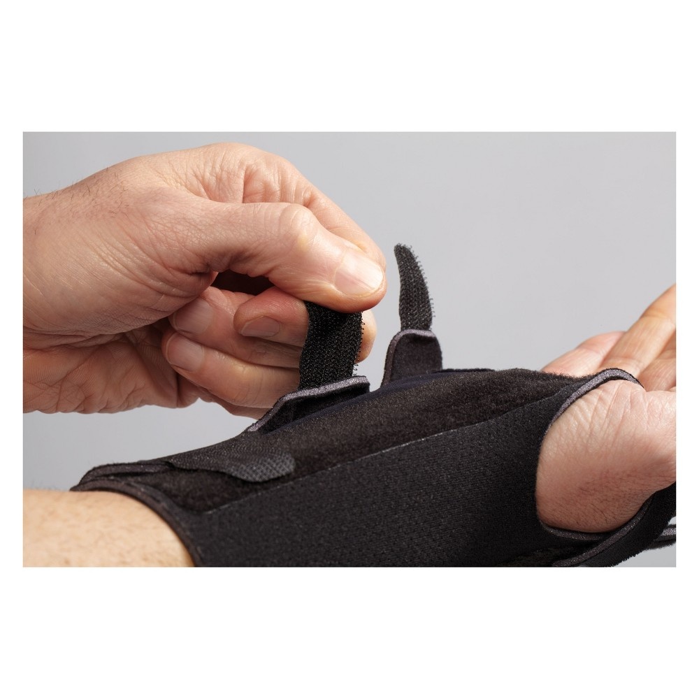 slide 6 of 6, Futuro Comfort Stabilizing Wrist Brace, Adjustable, 1 ct