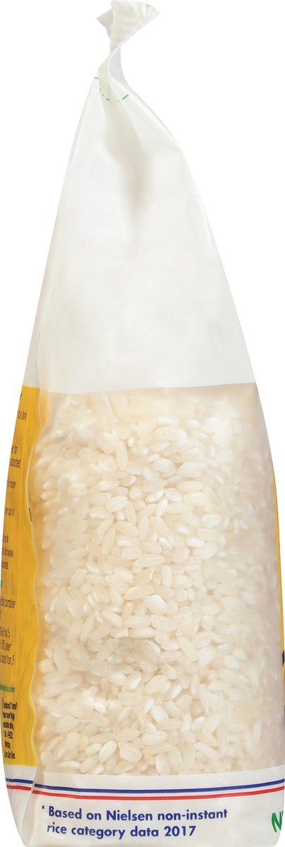 slide 2 of 9, Mahatma Rice, 14 oz