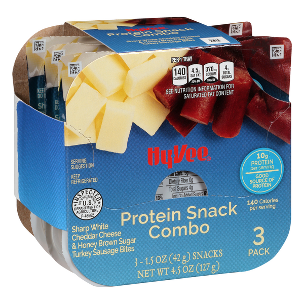 slide 1 of 1, Hy-Vee Sharp White Cheddar & Honey Brown Sugar Turkey Sausage Bites Protein Snack Combo, 3-1.5 Oz Snacks, 4.5 oz