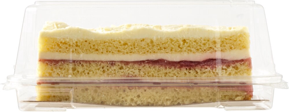 slide 3 of 4, Private Selection Strawberry Short Cake Square, 13.33 oz