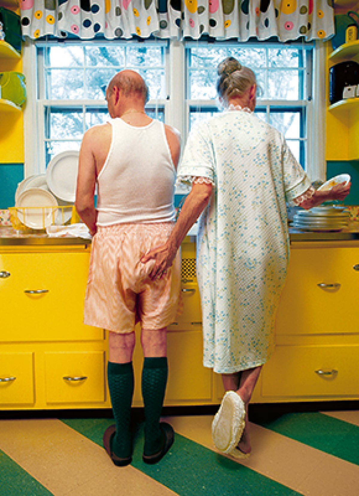 slide 1 of 1, Avanti Card Ro Bday Woman Goosing Husban, 1 ct