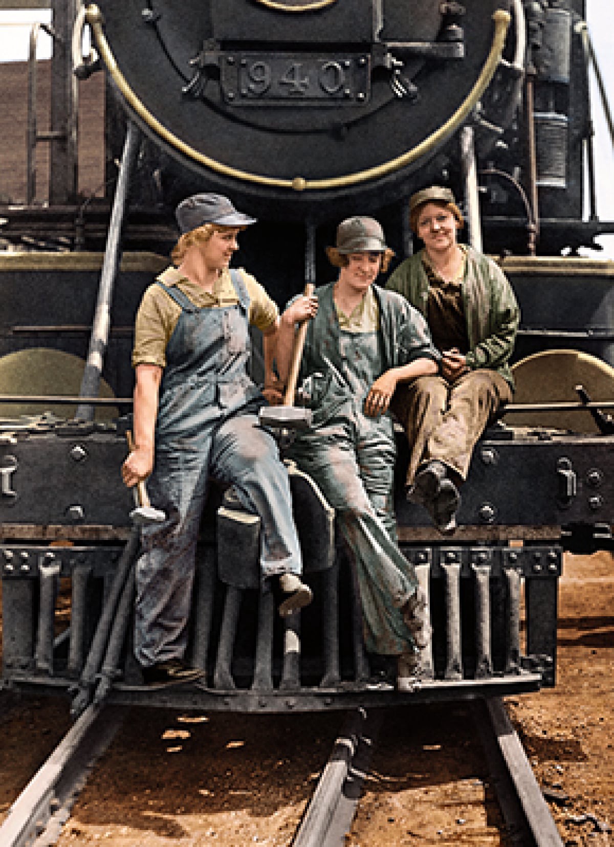 slide 1 of 1, Avanti Encourage Card Female Train Workers - Alterna, 1 ct